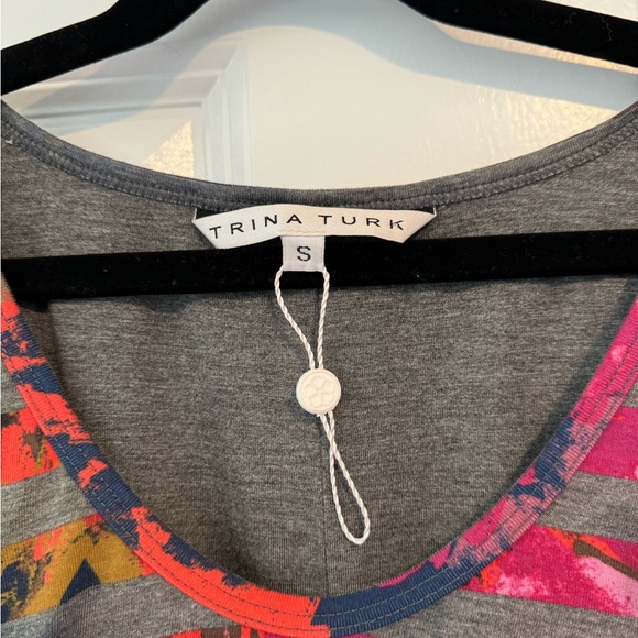 Trina Turk- Casual stretch Dress - Picture 4 of 4